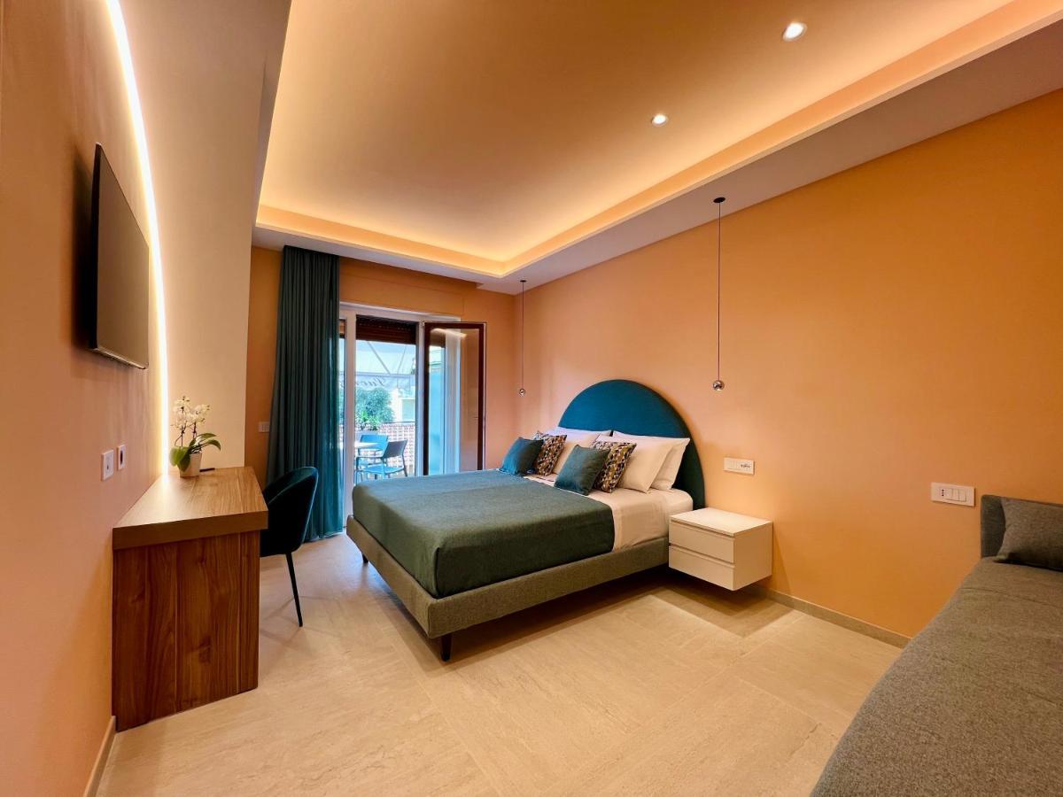 Yourhome - Lucrezia Suites Sorrento Kültér fotó